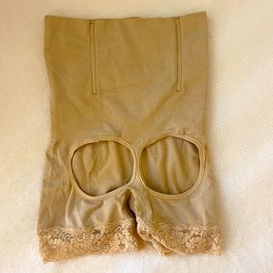 Booty lifting shapewear